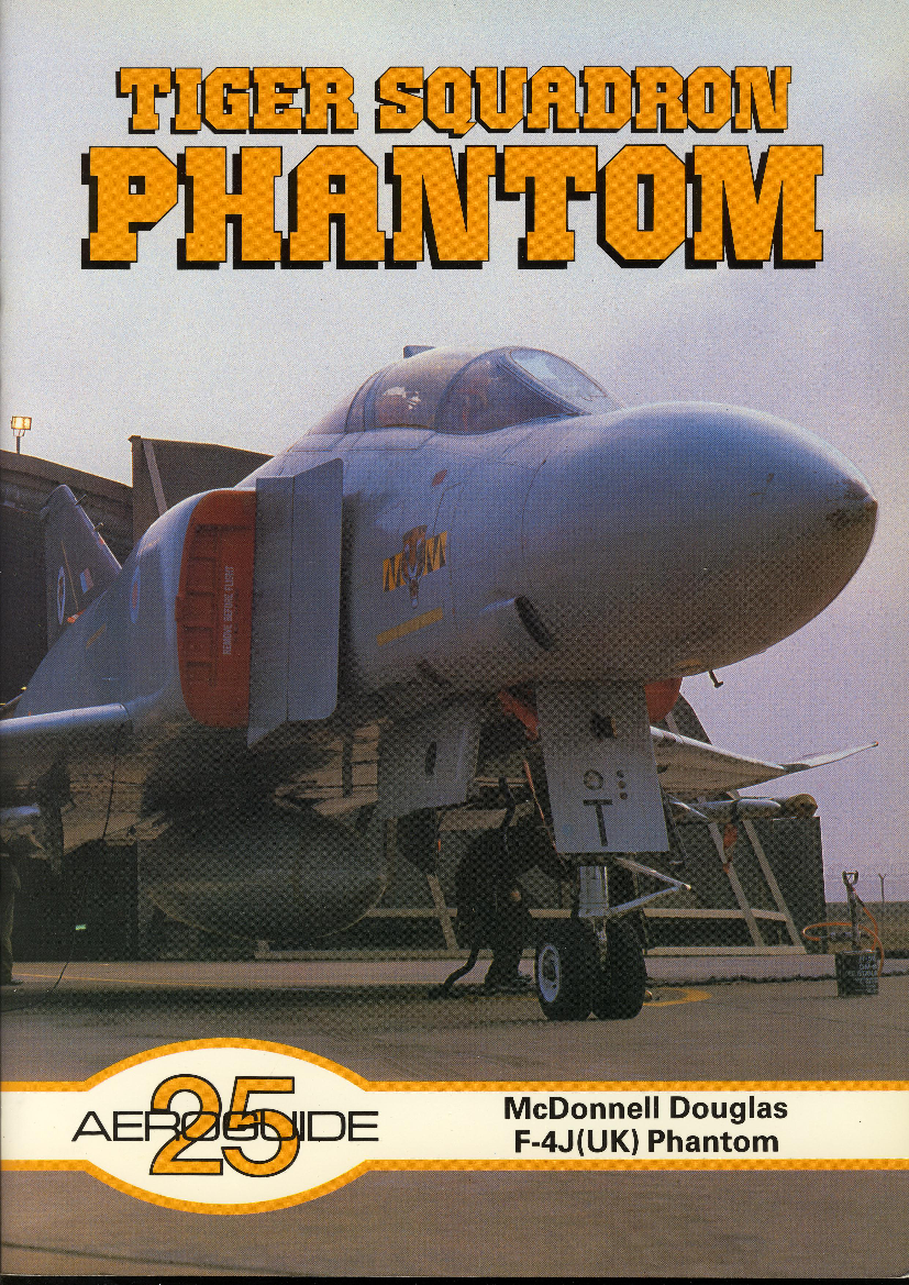 Aeroguide 25 - McDonnell Phantom F-4J - Pobierz pdf z Docer.pl.
